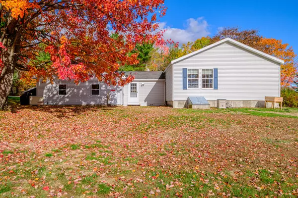 Norway, ME 04268,301 Old Stage RD