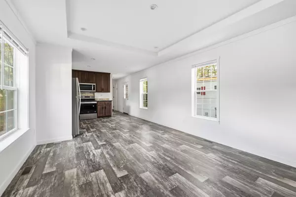 Waterville, ME 04901,10 Victoria DR