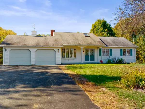 Lewiston, ME 04240,12 Hartford ST