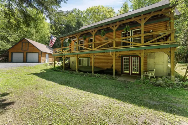 2451 Riverside DR,  Vassalboro,  ME 04989