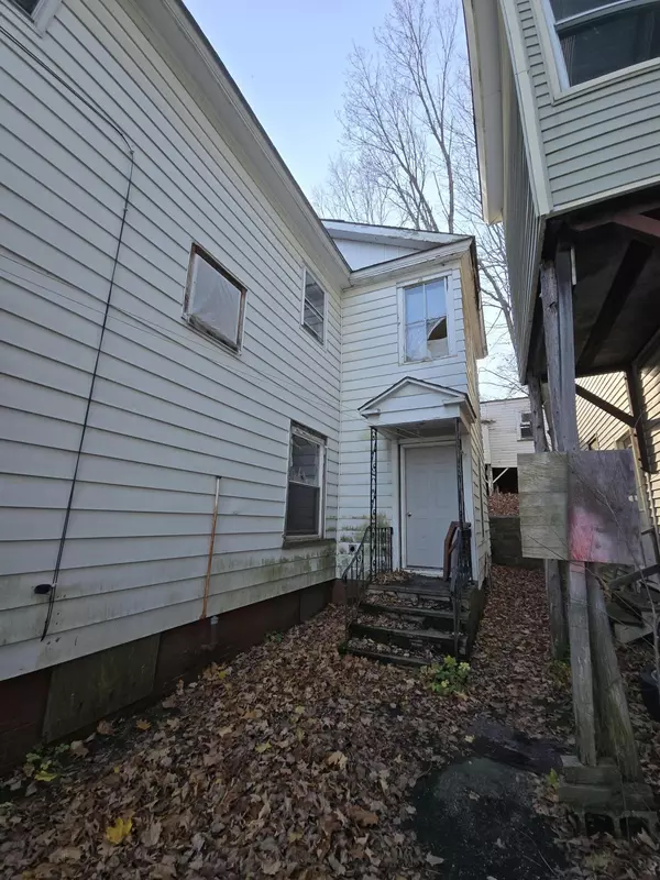 Rumford, ME 04276,19 Rumford AVE