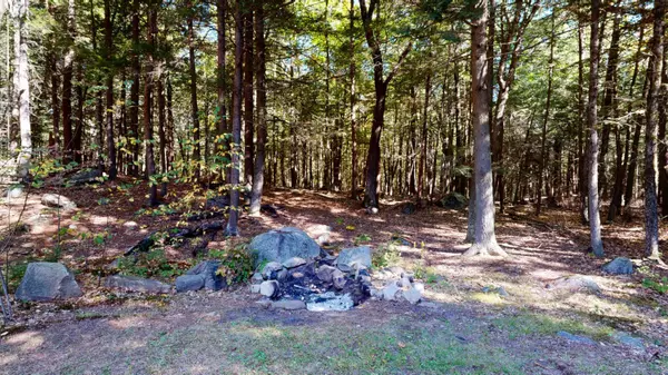 Hollis, ME 04042,71 Darbick TER