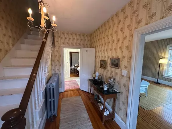 Belfast, ME 04915,138 Congress ST