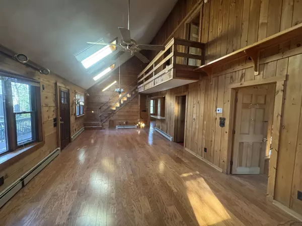 Ogunquit, ME 03907,88 Cedar LN