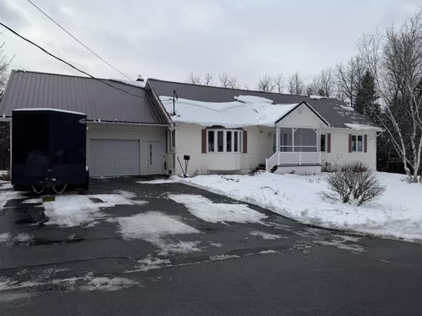 497 Grandview AVE, Madawaska, ME 04756