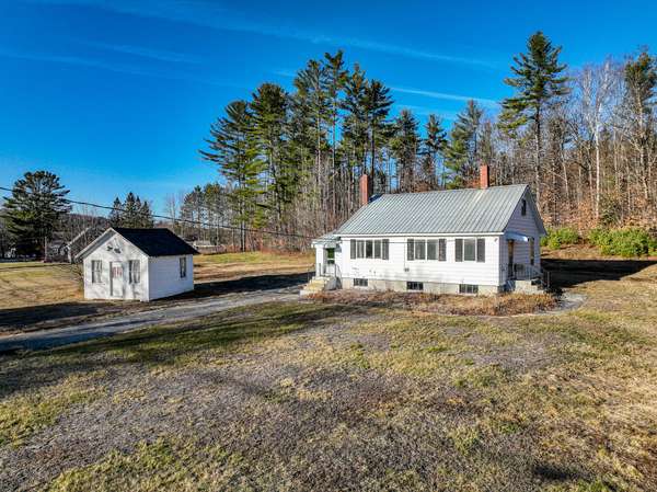 41 Wyman Hill RD, Rumford, ME 04276