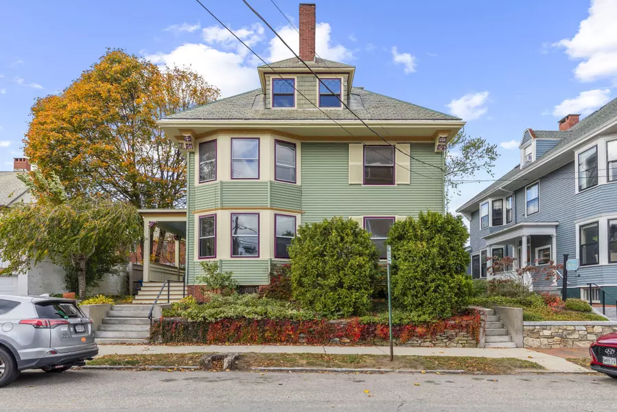 128 Chadwick ST, Portland, ME 04102