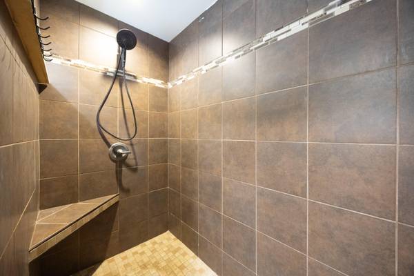 22 Church AVE, North Berwick, ME 03906