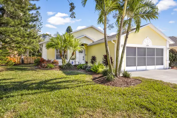 Palm Bay, FL 32905,1184 Pine Creek CIR NE