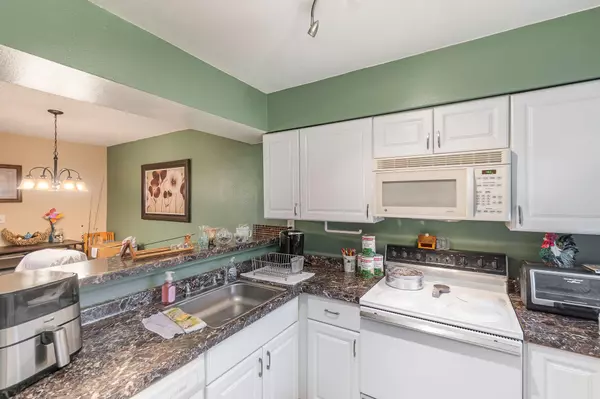 Winter Park, FL 32792,203 Scottsdale SQ #203