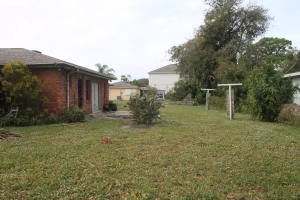 Rockledge, FL 32955,402 Clarence Rowe AVE