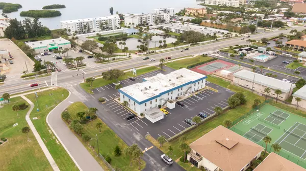 Cocoa Beach, FL 32931,3000 N Atlantic AVE #207