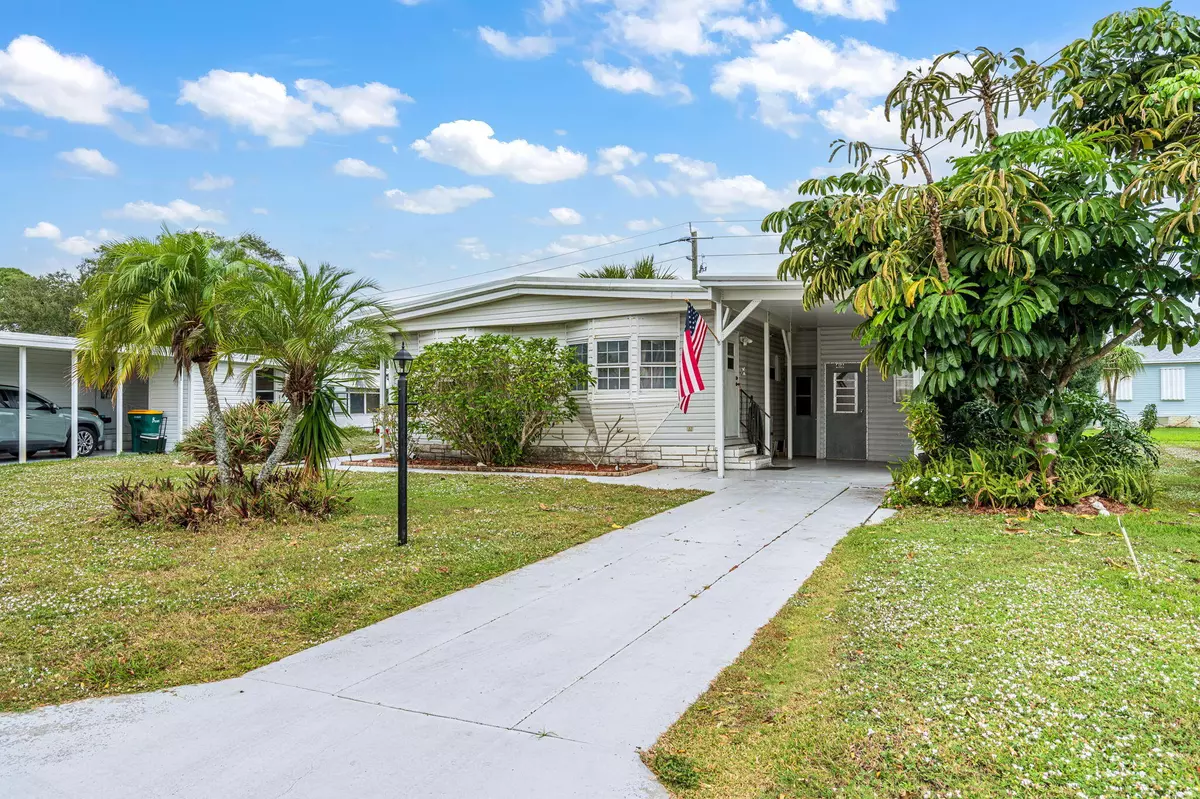 Barefoot Bay, FL 32976,416 Osprey DR