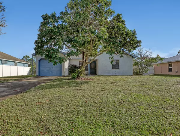 Palm Bay, FL 32909,2861 Detached CIR SE