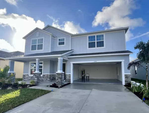 1206 Kylar DR NW, Palm Bay, FL 32907