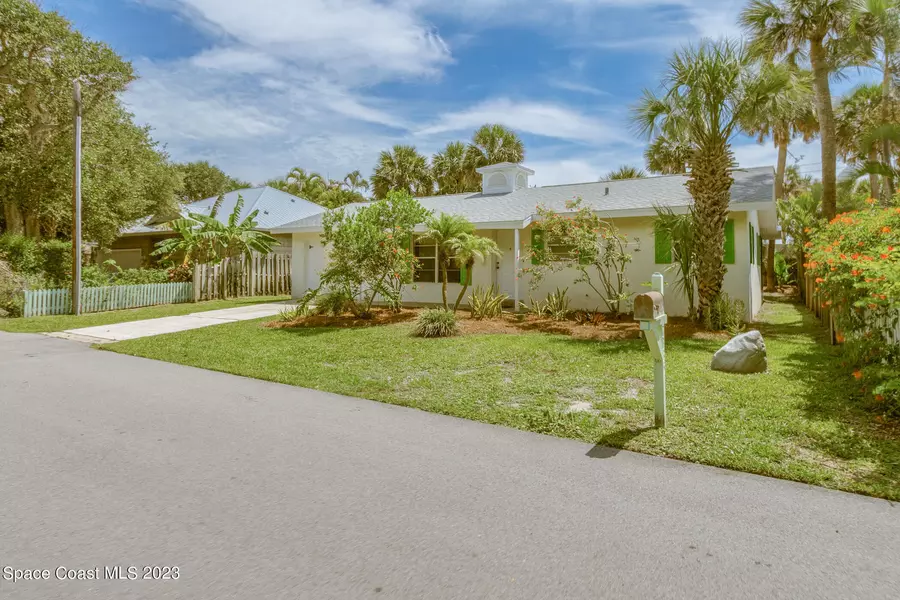 7835 Winona RD, Melbourne Beach, FL 32951