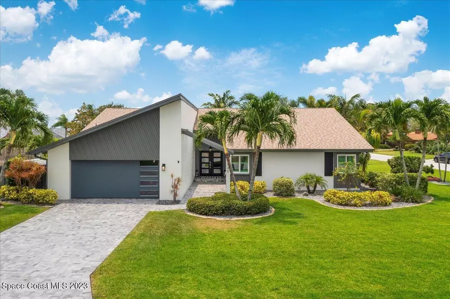 545 Solitaire Palm DR, Indialantic, FL 32903