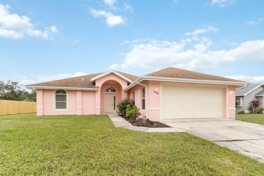 374 Vin Rose CIR SE, Palm Bay, FL 32909