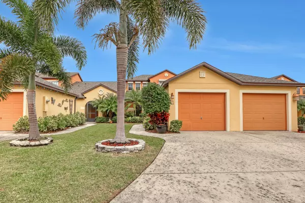 Melbourne, FL 32901,995 Luminary CIR #102