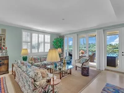 9031 Somerset Bay LN #201, Vero Beach, FL 32963