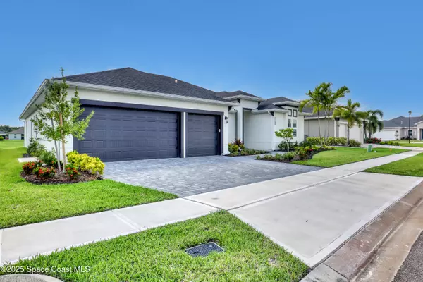 4150 Negal CIR, Melbourne, FL 32901