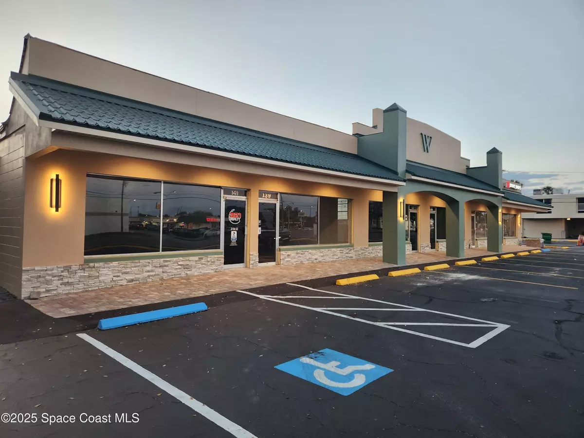 Merritt Island, FL 32953,139 S Courtenay Pkwy