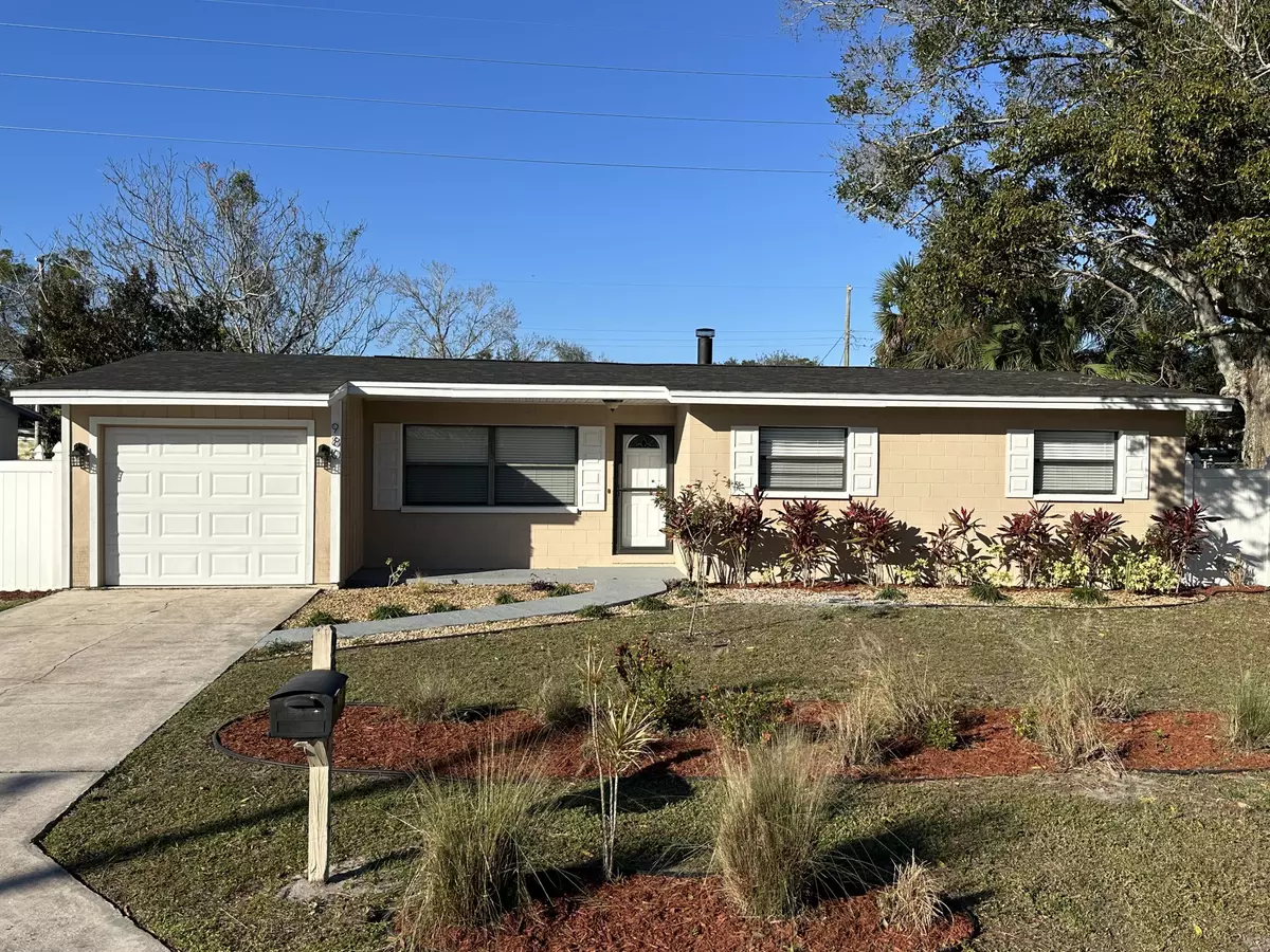 Rockledge, FL 32955,980 Bouganvillea DR