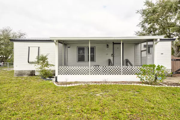 Cocoa, FL 32927,569 Nicklaus CIR