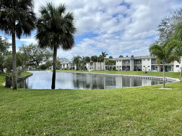 Satellite Beach, FL 32937,405 Ibis LN #3-6