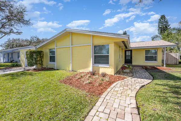 937 Brookview LN, Rockledge, FL 32955