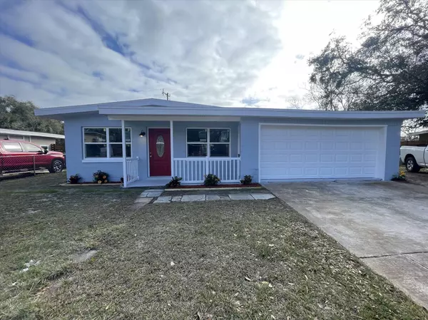 203 N Deleon AVE, Titusville, FL 32796