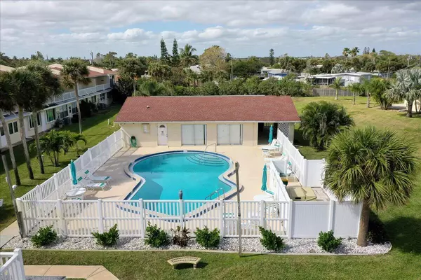 Satellite Beach, FL 32937,75 Christine CT