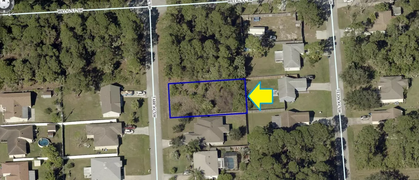 667 Tarr AVE SW, Palm Bay, FL 32908