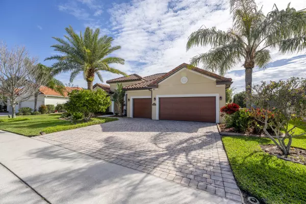 3553 Gatwick Manor, Melbourne, FL 32940