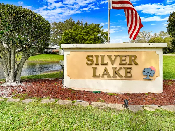 Melbourne, FL 32940,1374 Silver Lake DR