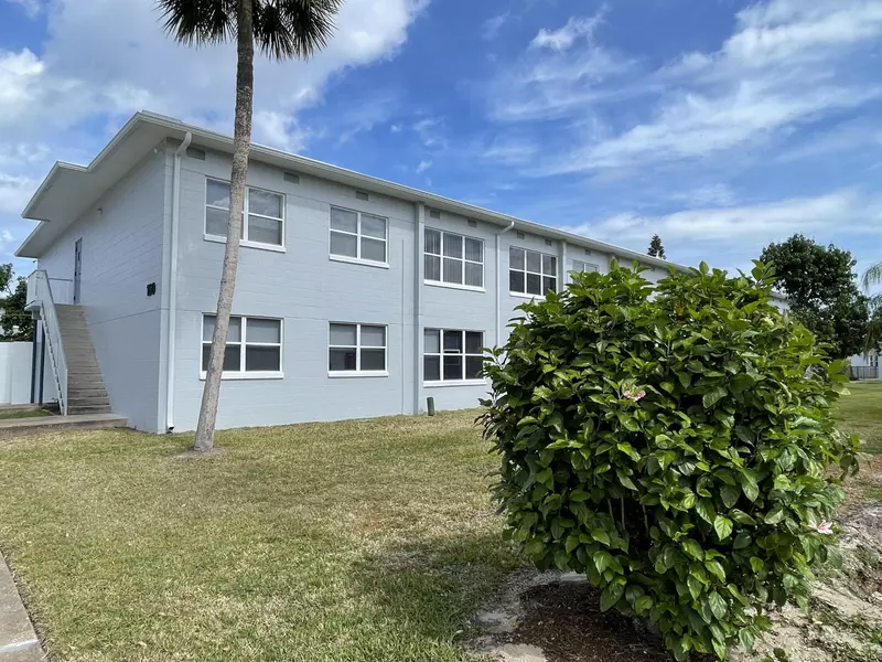 160 Bounty ST #203, Merritt Island, FL 32952