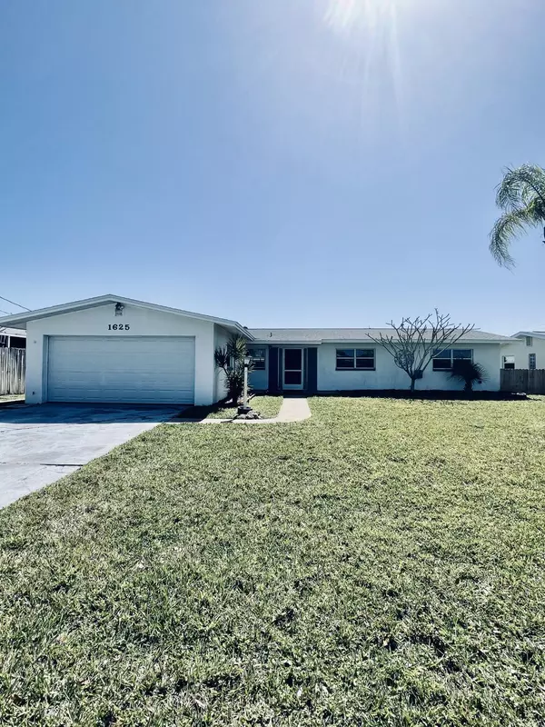 Merritt Island, FL 32952,1625 Yates DR