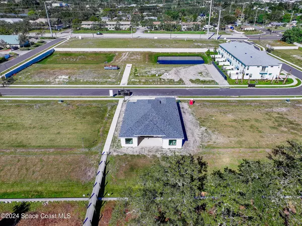 Melbourne, FL 32935,1445 Windchime LN