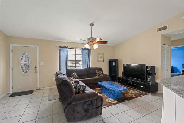 Palm Bay, FL 32907,617 Thuringer ST NW