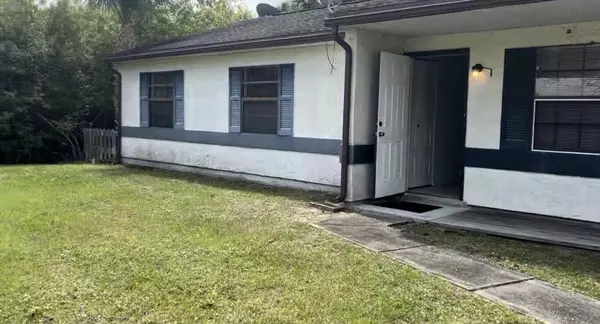 Sebastian, FL 32958,1157 Persian LN