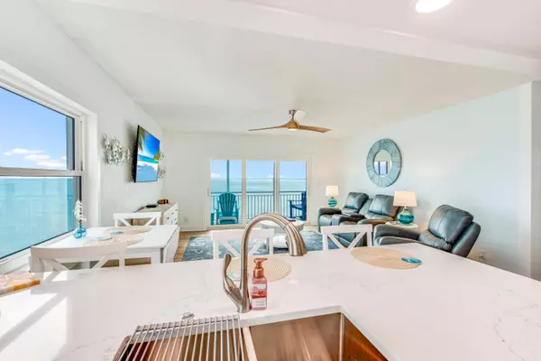 Satellite Beach, FL 32937,205 Highway A1a #610