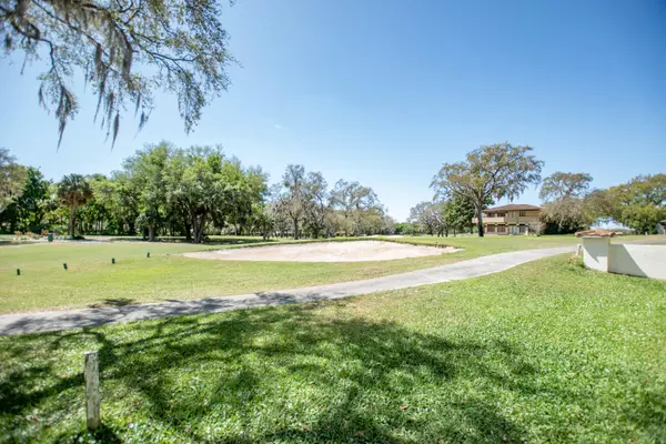 Titusville, FL 32780,1231 Country Club DR #1414