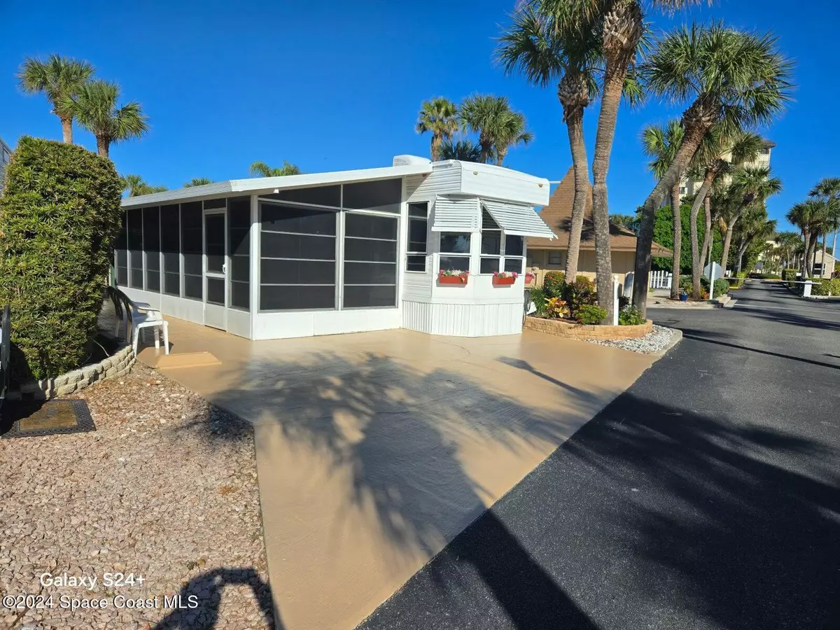 Melbourne Beach, FL 32951,244 Horizon LN #348