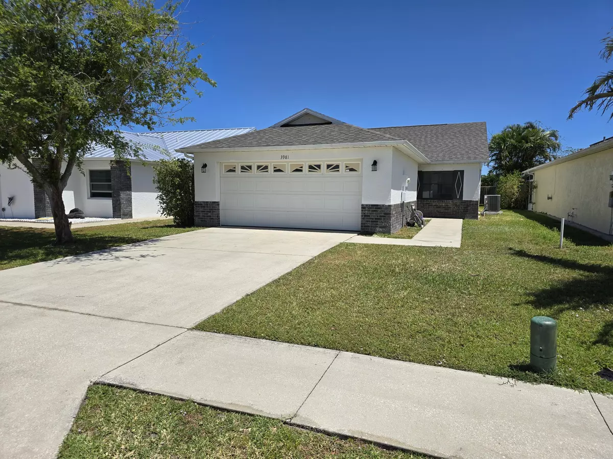 Melbourne, FL 32901,3981 Bayberry DR