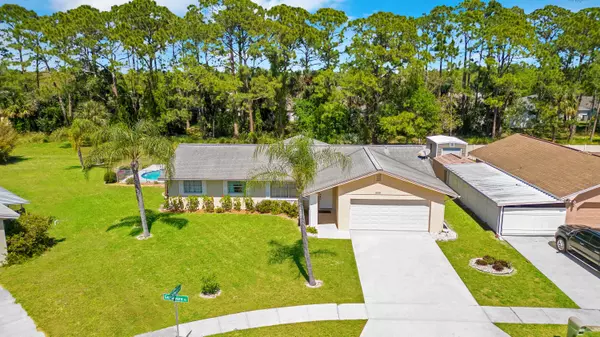 Titusville, FL 32780,3000 Guinevere DR