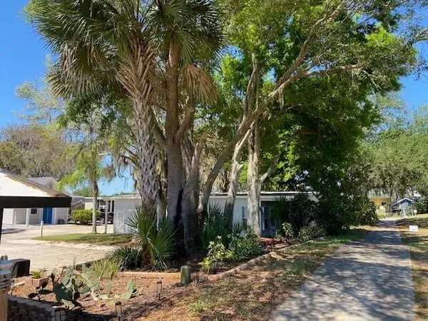 Titusville, FL 32796,2650 Frontier DR #247