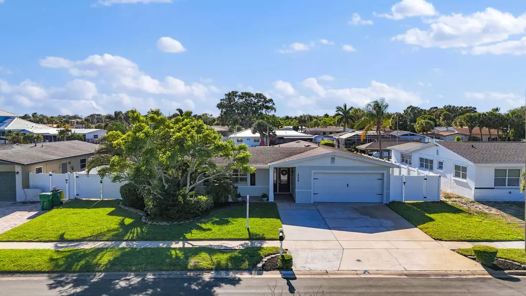 1775 Canal CT, Merritt Island, FL 32953