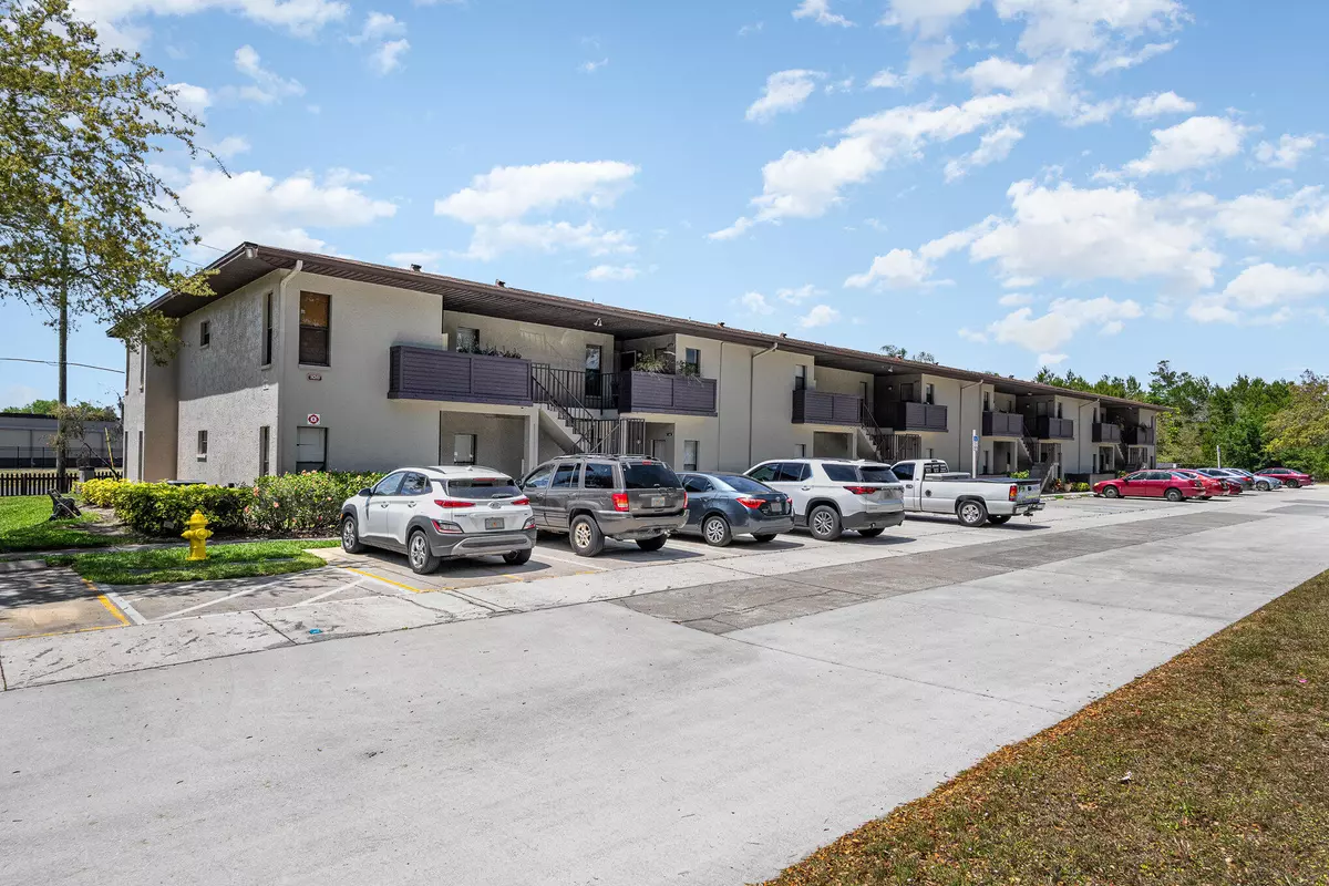 Palm Bay, FL 32905,1011 Clearmont ST NE #203-2