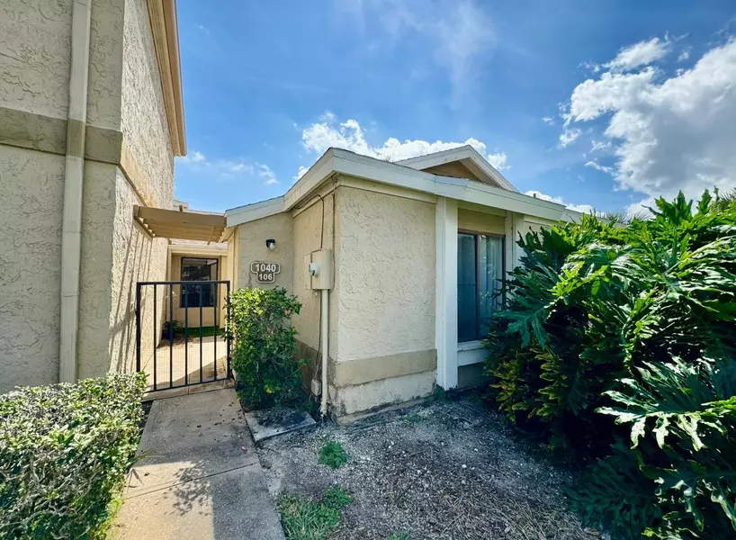 1040 Abada CT NE #106, Palm Bay, FL 32905