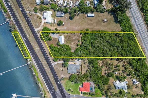 Micco, FL 32976,7340 Highway 1